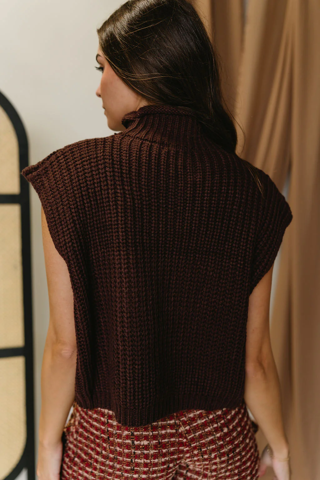 Clarissa Brown Cable Knit Sweater - Image 3