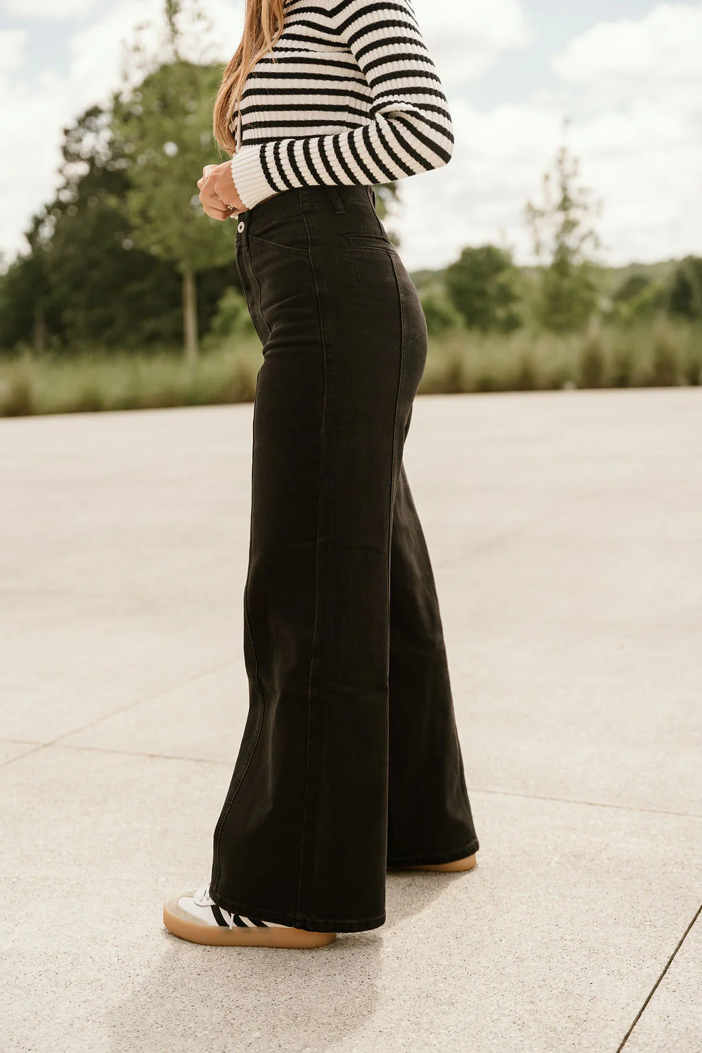 Mica: Colette Black Wide Leg Jeans - Image 6