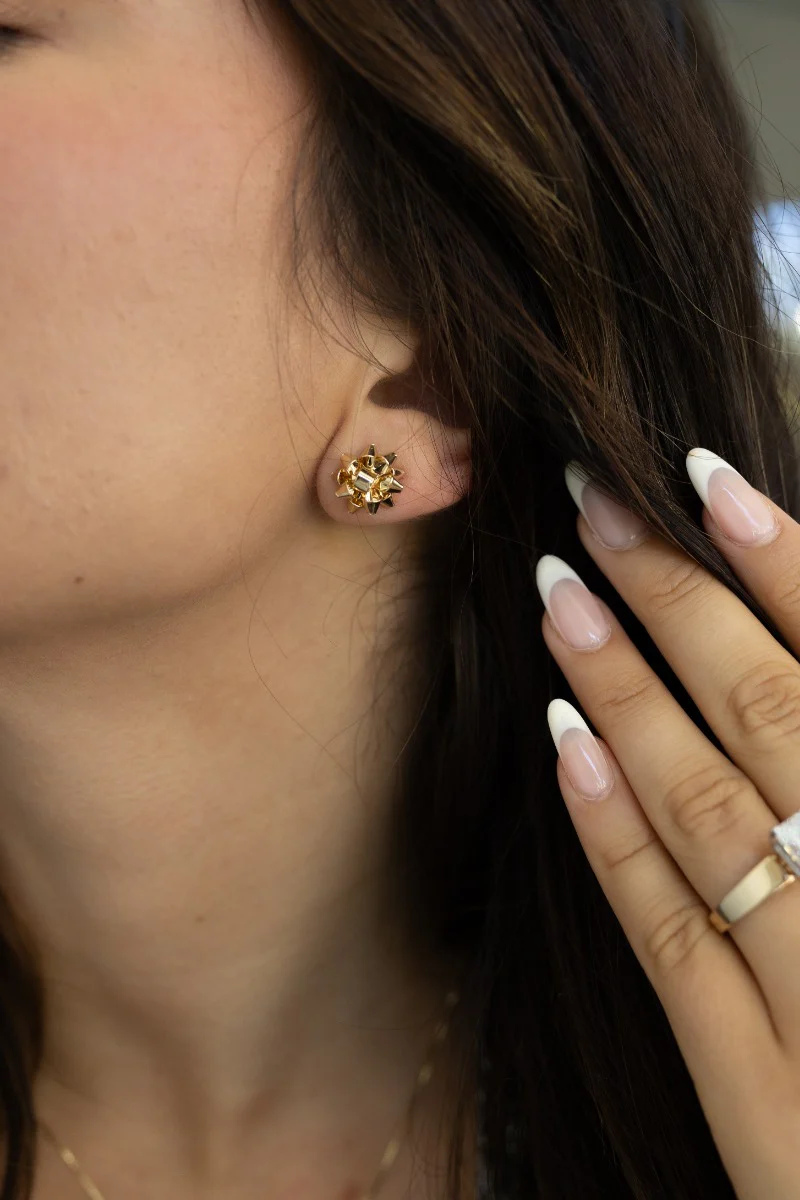 Cora Gold Bow Stud Earrings - Image 2
