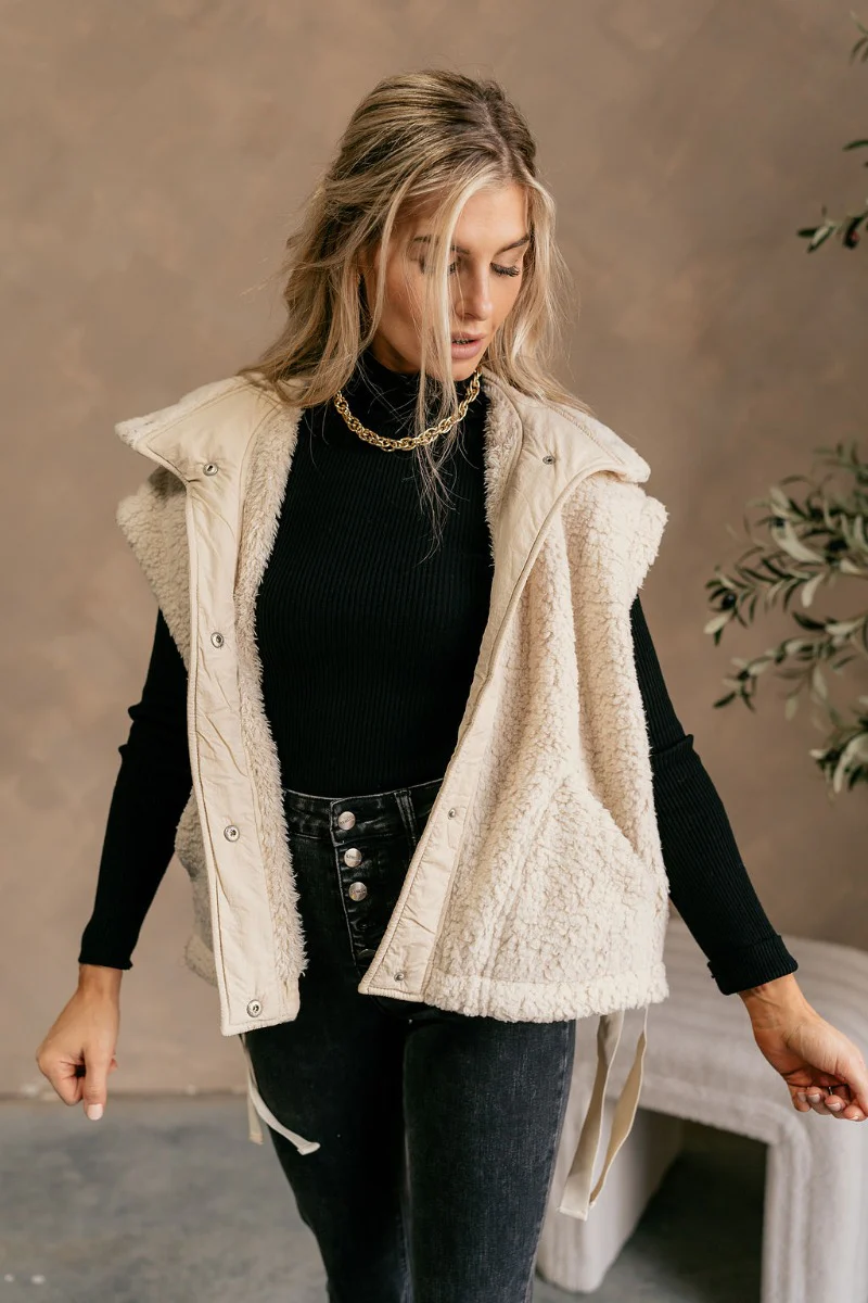 Courtney Cream Sherpa Vest