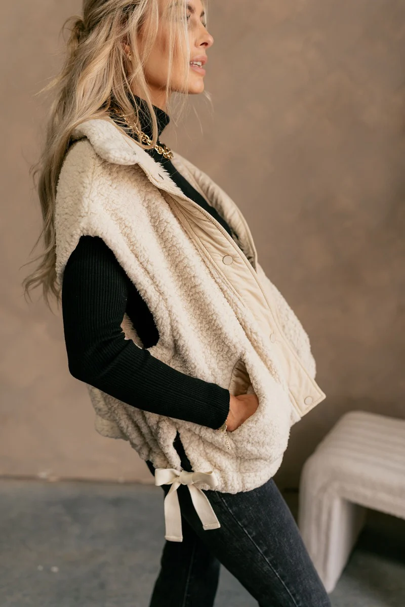 Courtney Cream Sherpa Vest - Image 2