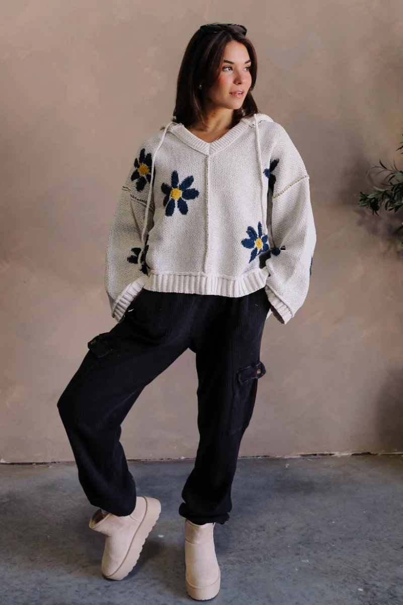 Daisy Floral Navy & Cream Long Sleeve Hoodie Sweater - Image 2