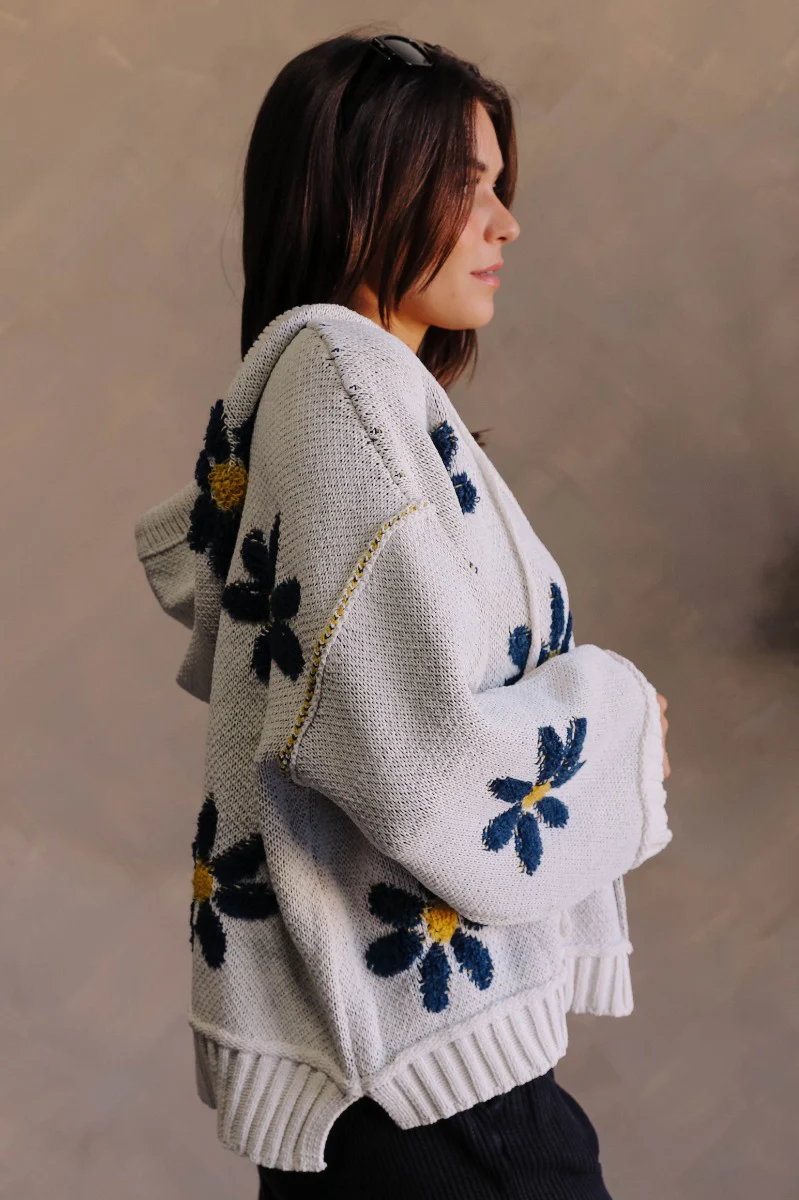Daisy Floral Navy & Cream Long Sleeve Hoodie Sweater - Image 7