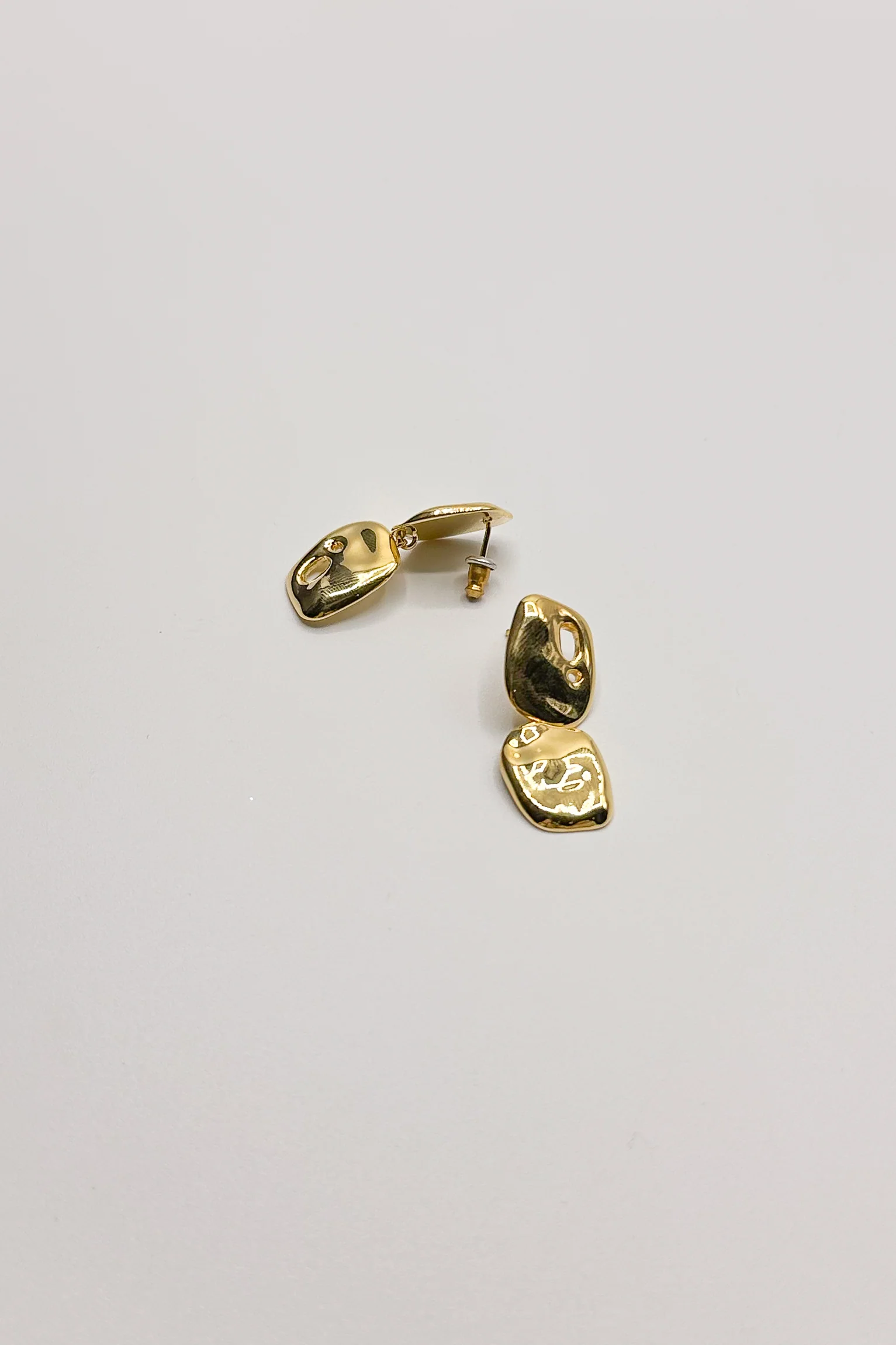 Dania Gold Hammered Dangle Earring