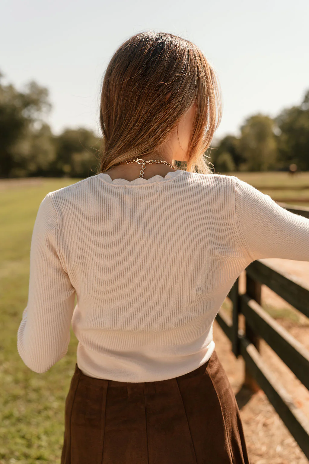 Darra Cream Ribbed Scallop Long Sleeve Top - Image 5