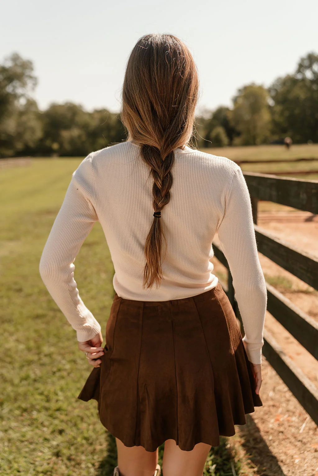 Darra Cream Ribbed Scallop Long Sleeve Top - Image 6