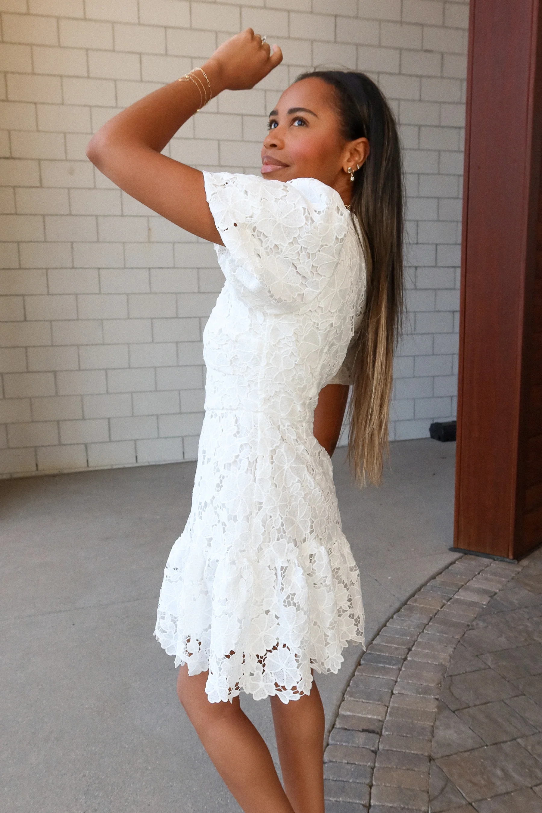 Delaney Off White Lace Mini Dress - Image 4