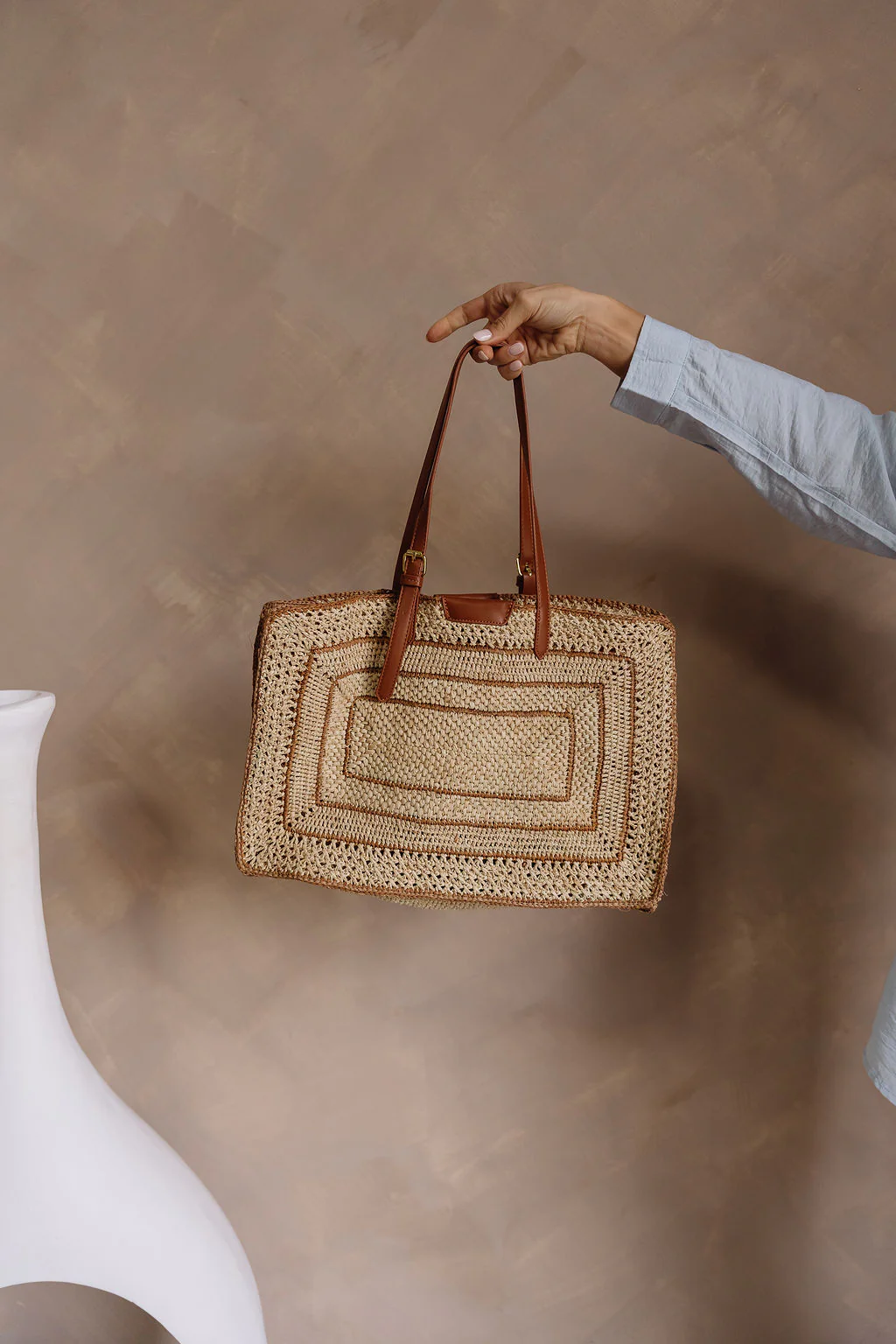 Demi Natural Straw & Cognac Shoulder Purse - Image 3