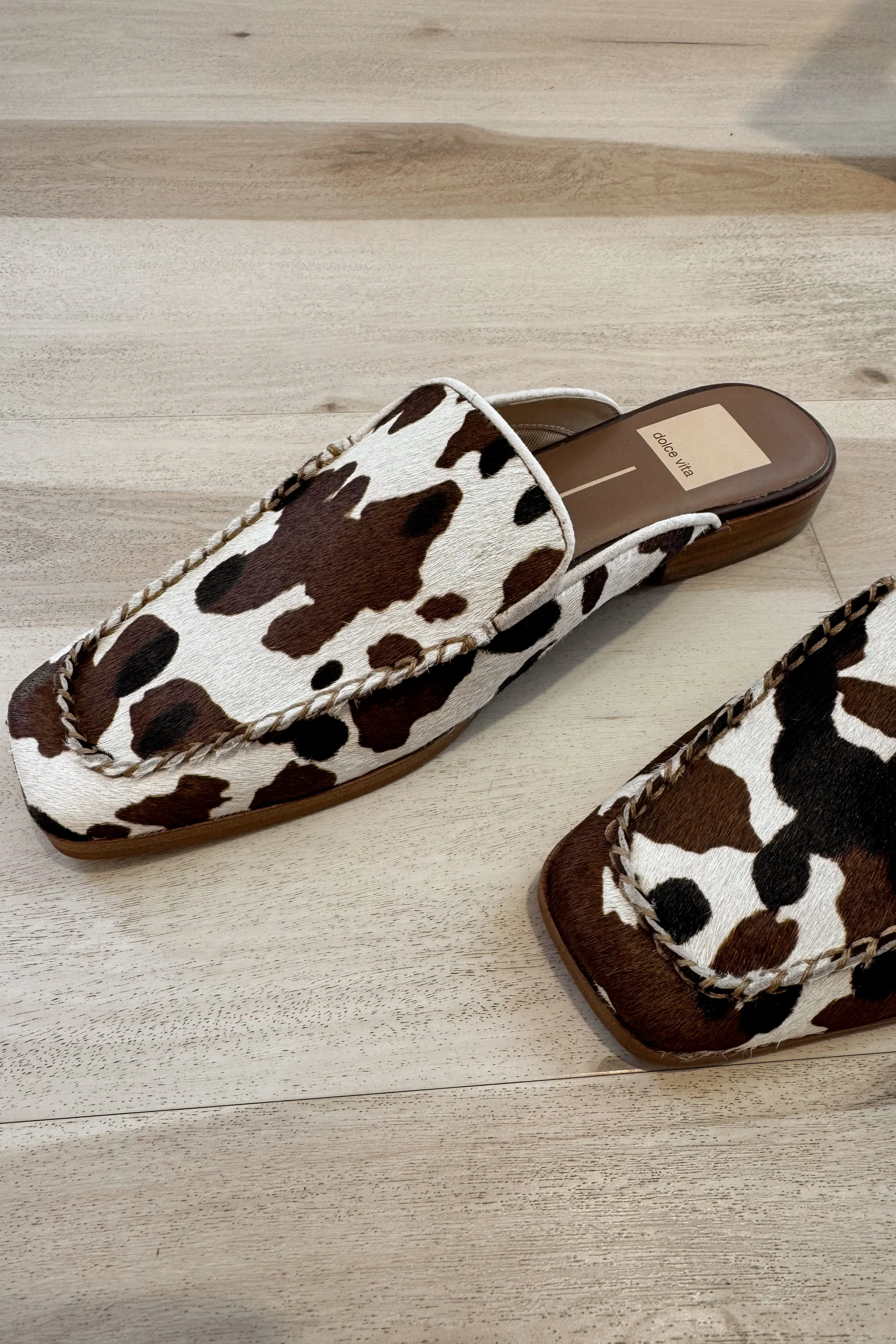 Dolce Vita Bradly Cocoa Taurus Calf Hair Flats - Image 10