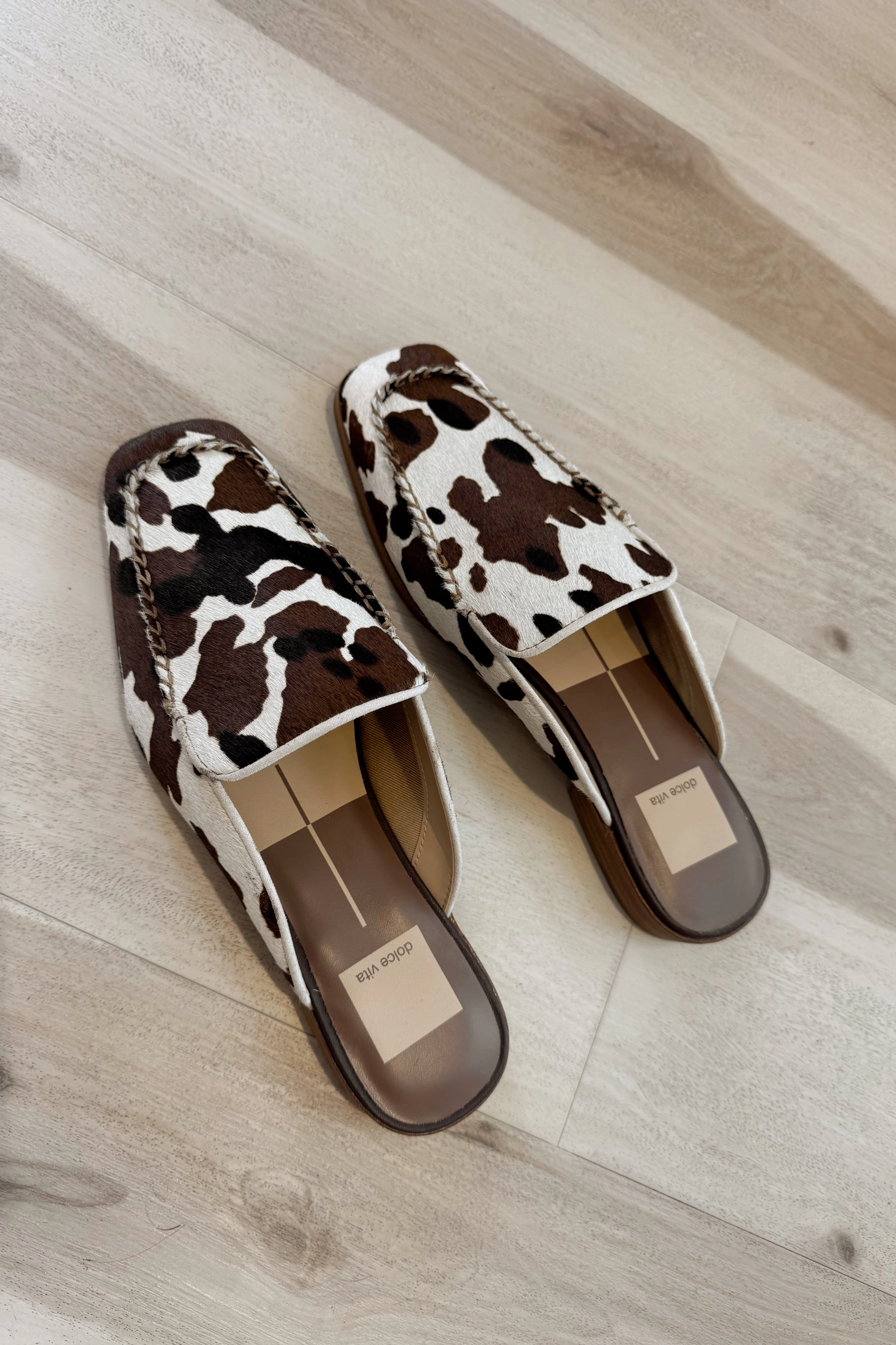 Dolce Vita Bradly Cocoa Taurus Calf Hair Flats - Image 14