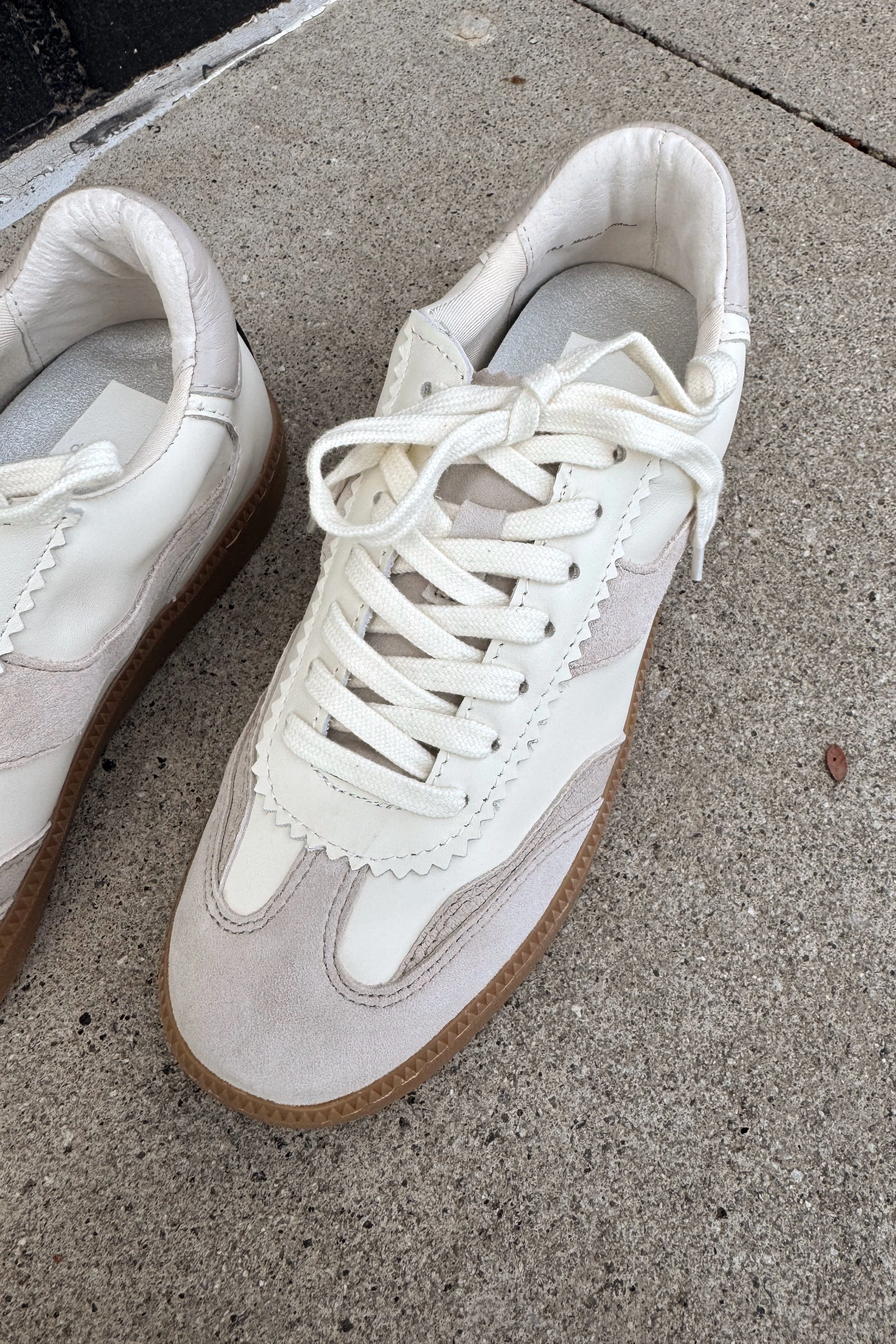 Dolce Vita Notice Grey & White Leather Sneaker - Image 2