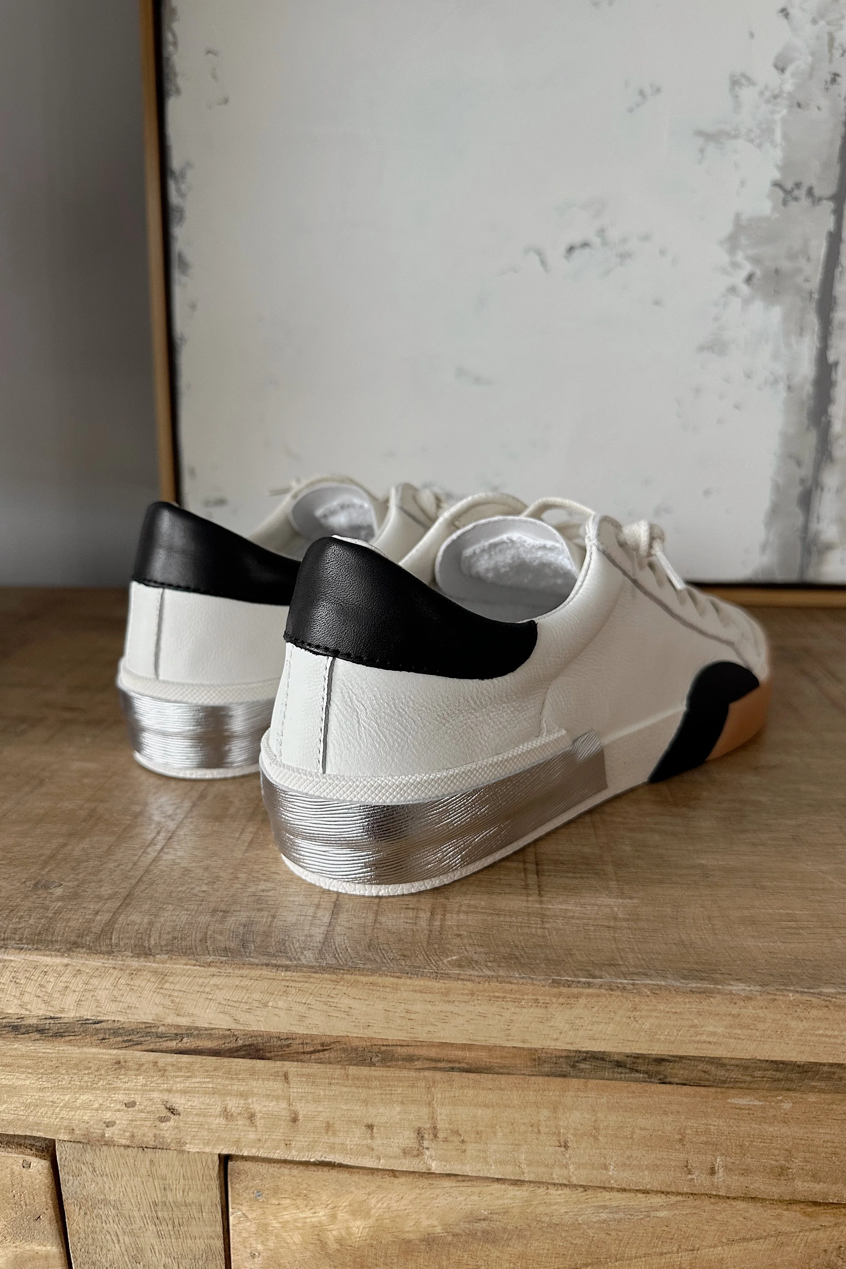 Dolce Vita Zina Sneaker in White Black Leather - Image 2