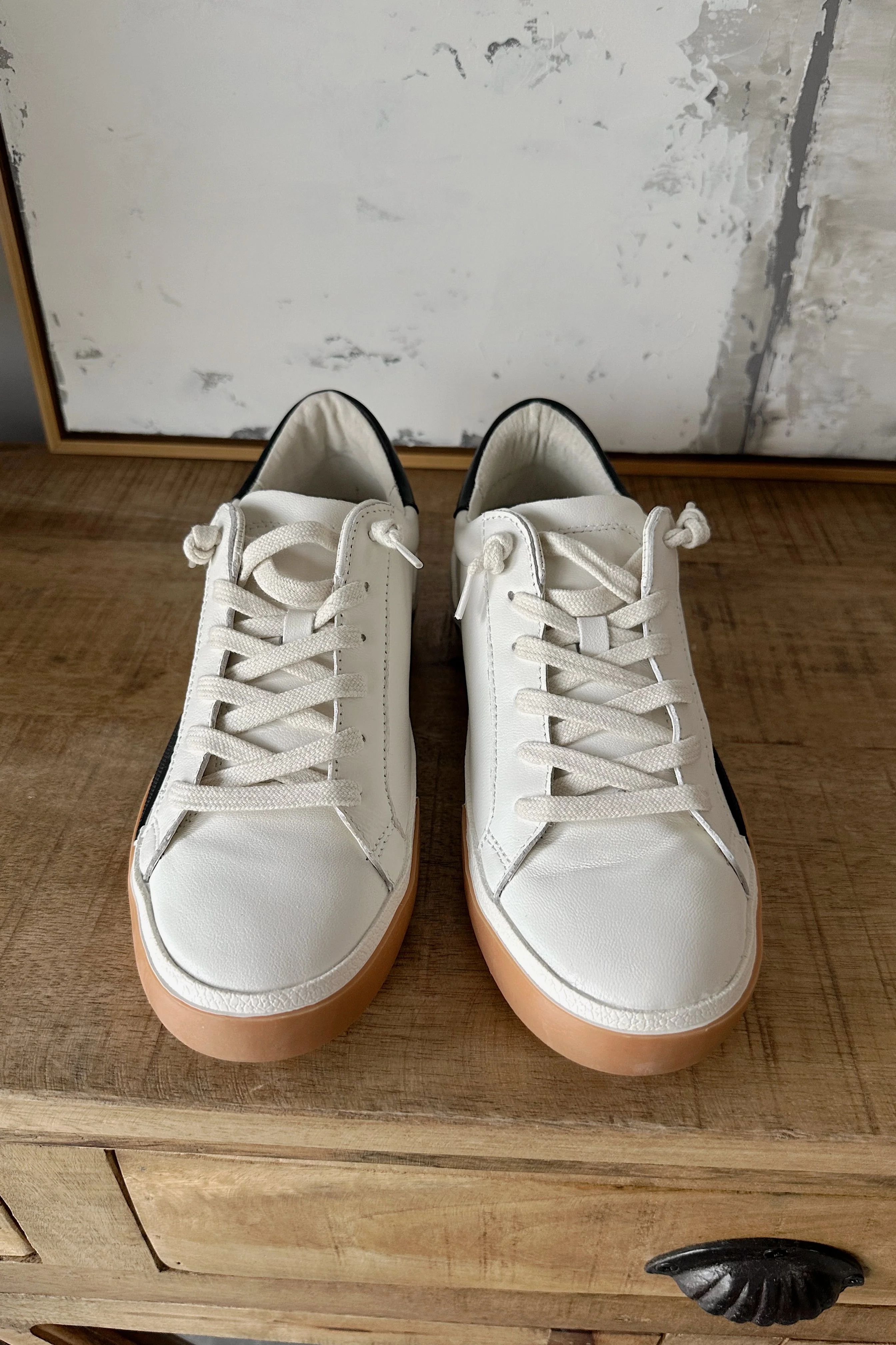 Dolce Vita Zina Sneaker in White Black Leather - Image 5