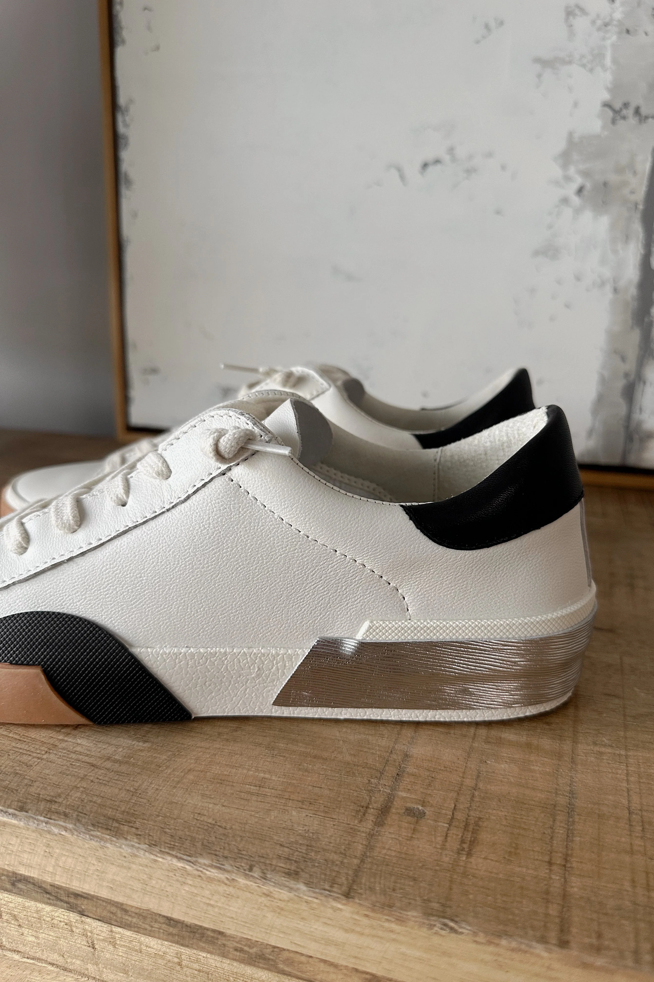 Dolce Vita Zina Sneaker in White Black Leather - Image 6
