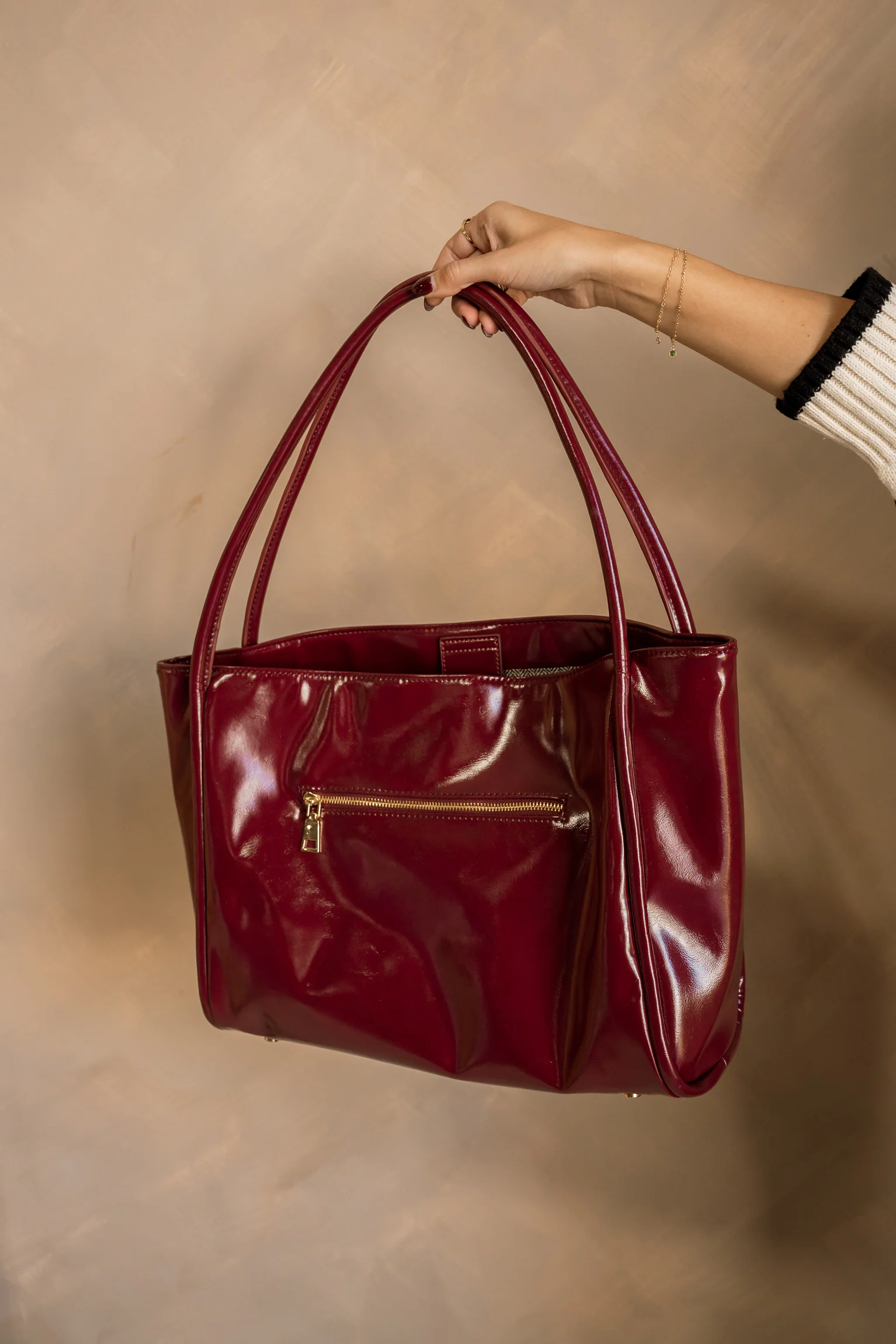 Doris Wine Patent Leather Purse - Image 2