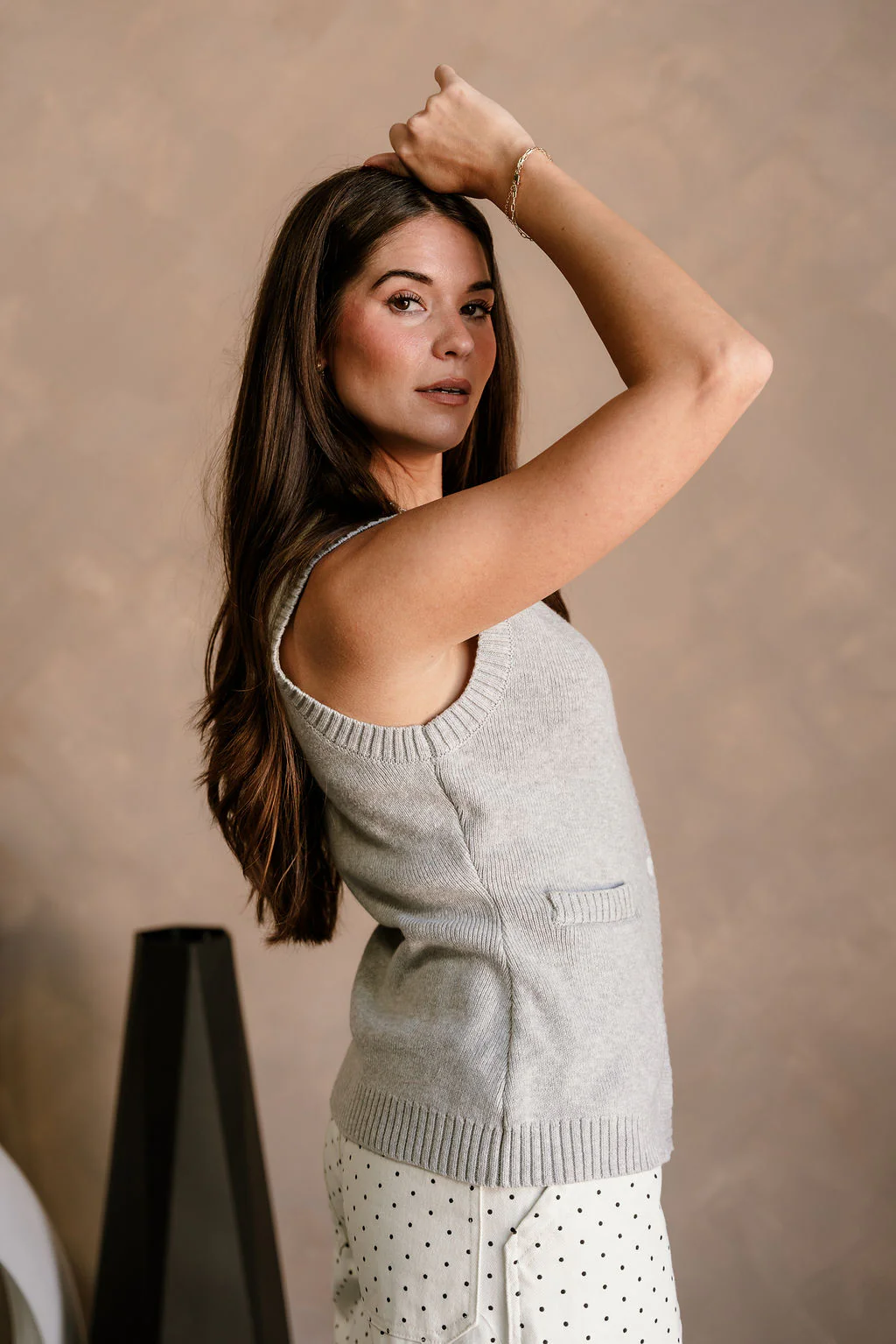 Dorothea Grey Split Hem Sweater Vest - Image 6