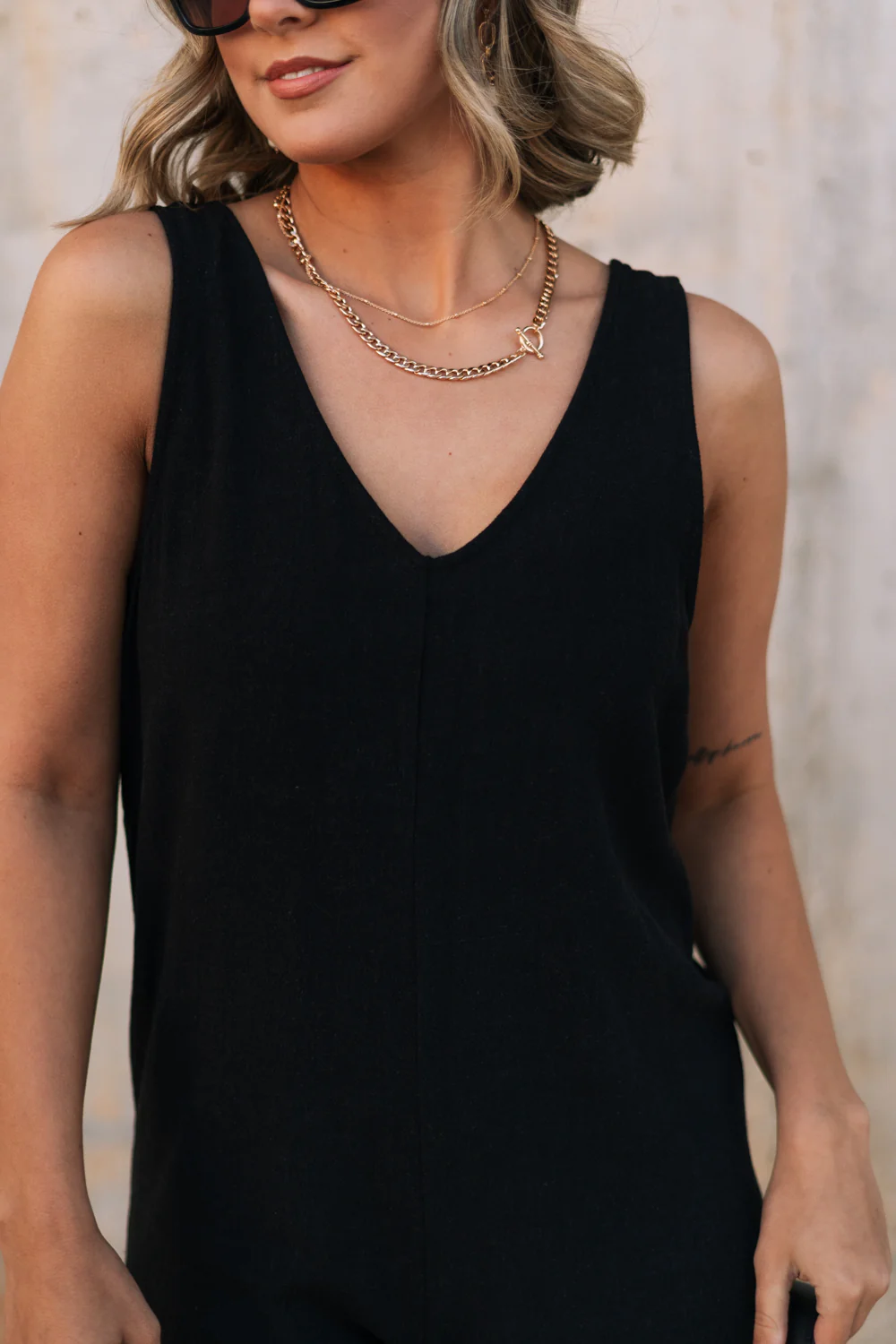 Kinsley Black Sleeveless Jumpsuit - Image 2