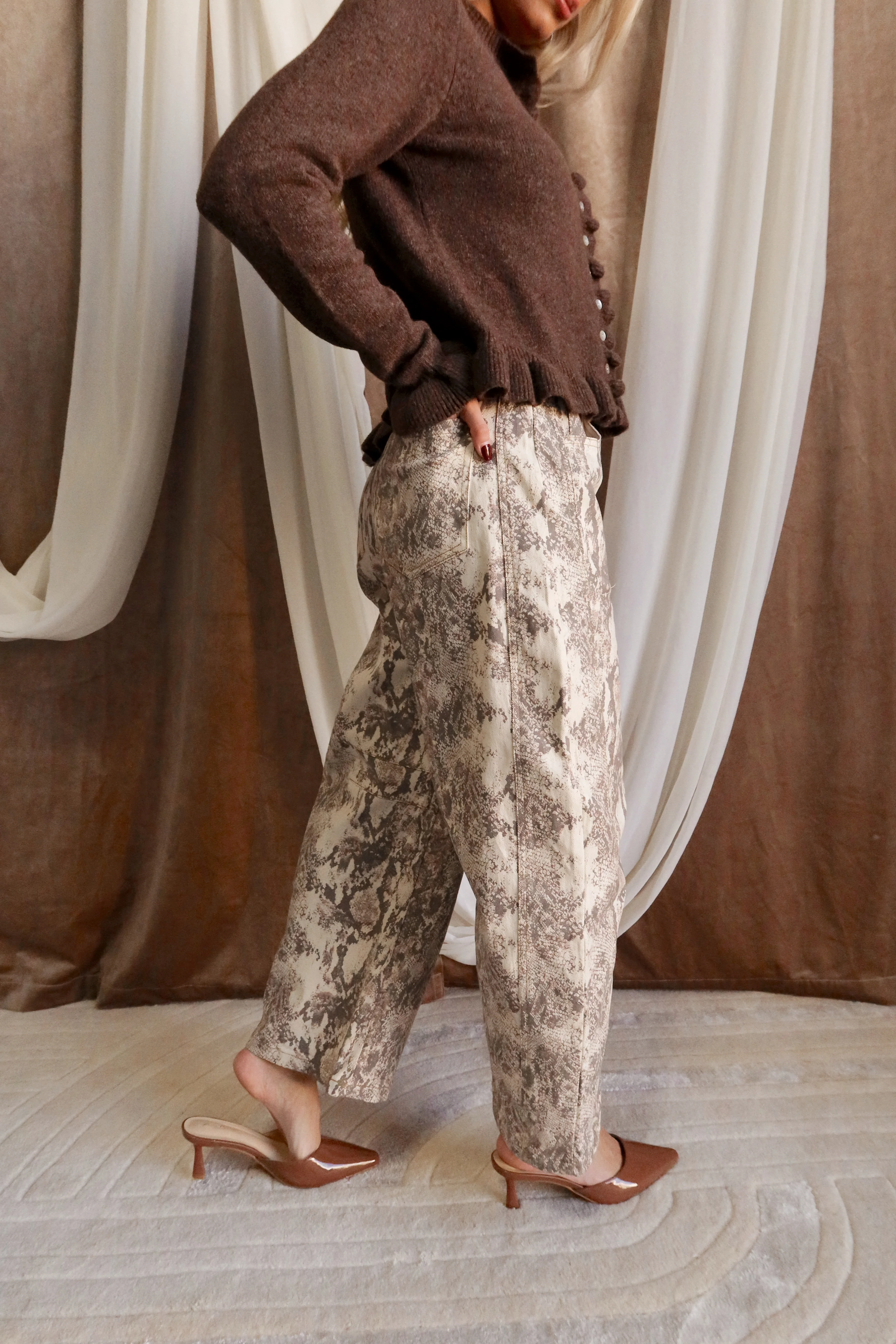 Elani Beige Snake Barrel Leg Jeans - Image 3