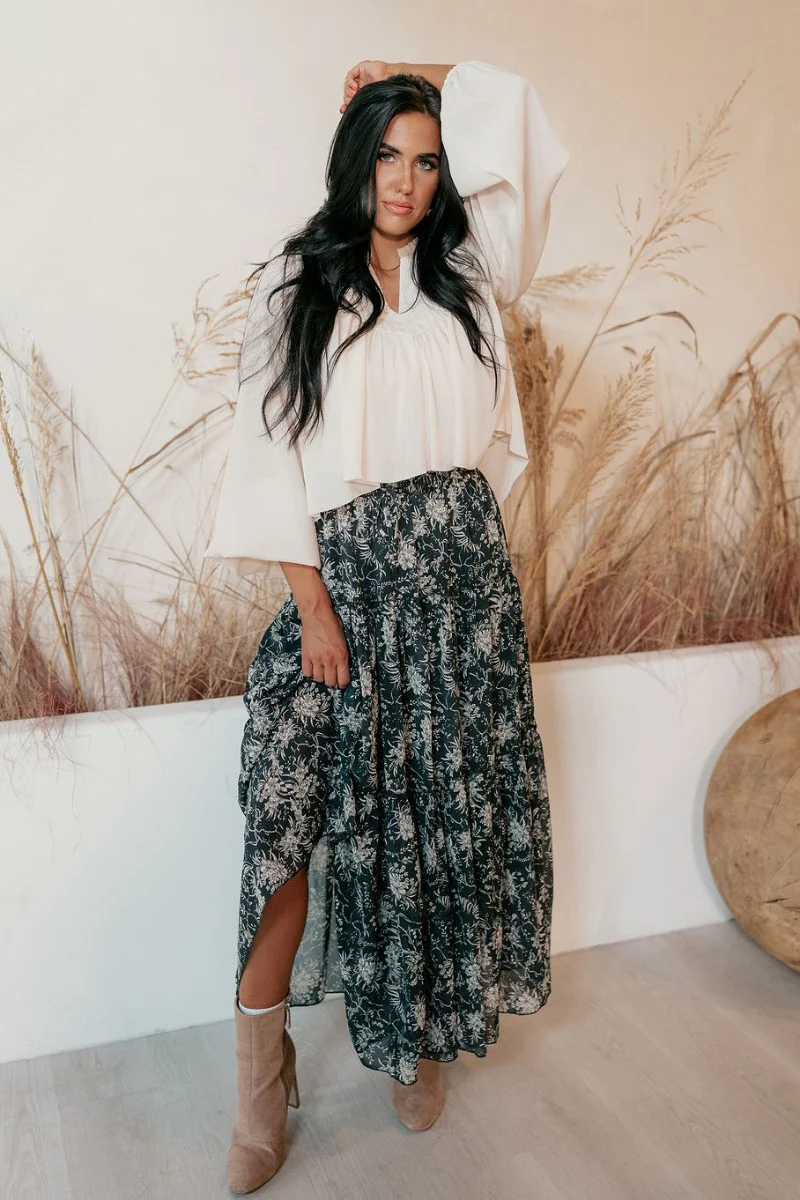 Eleanor Charcoal & White Floral Maxi Skirt - Image 2