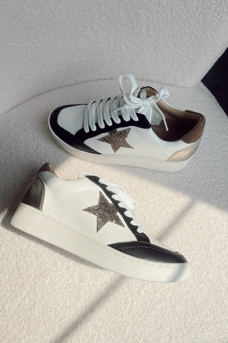 Eliana Sneakers