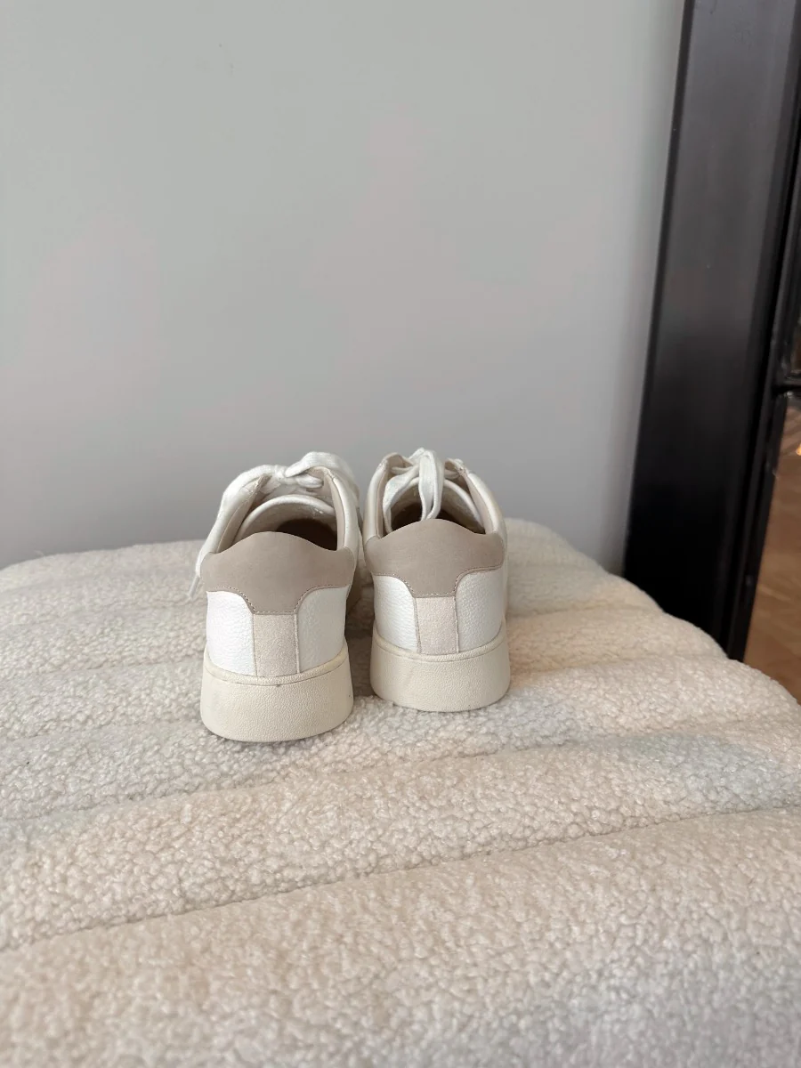 Elina White Embellished Low Top Sneakers - Image 6