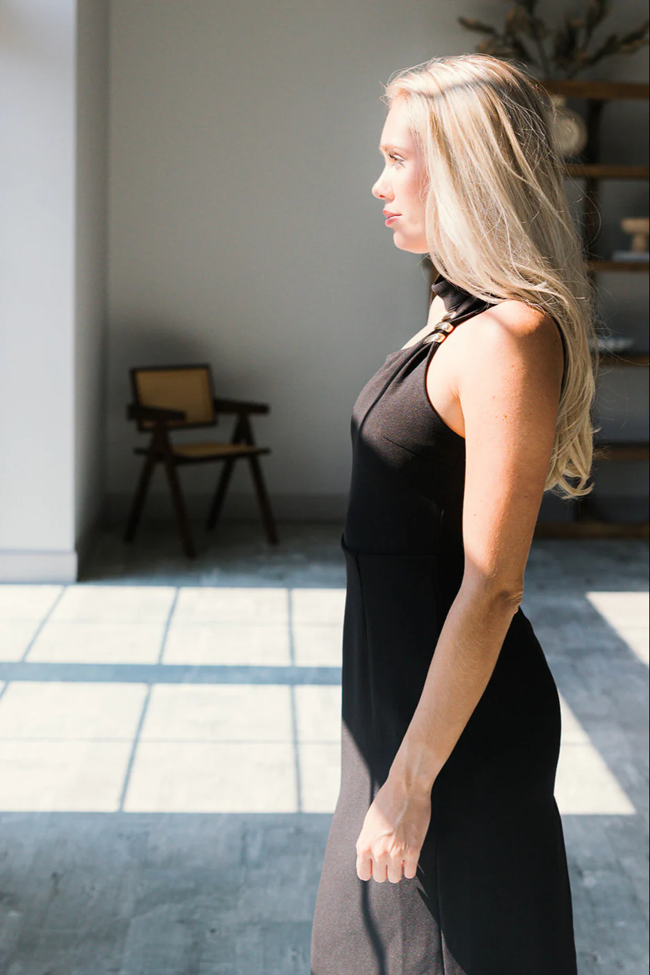 Elisa Black & Gold One-Shoulder Midi Dress - Image 6