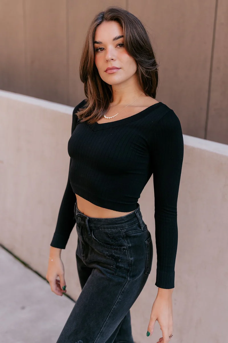 Ella Black V-Neckline Long Sleeve Top - Image 5
