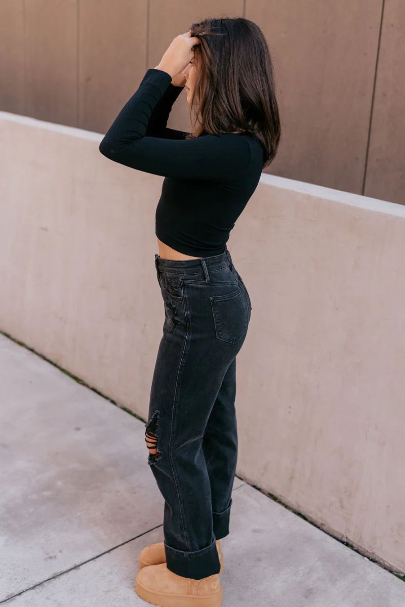 Ella Black V-Neckline Long Sleeve Top - Image 7