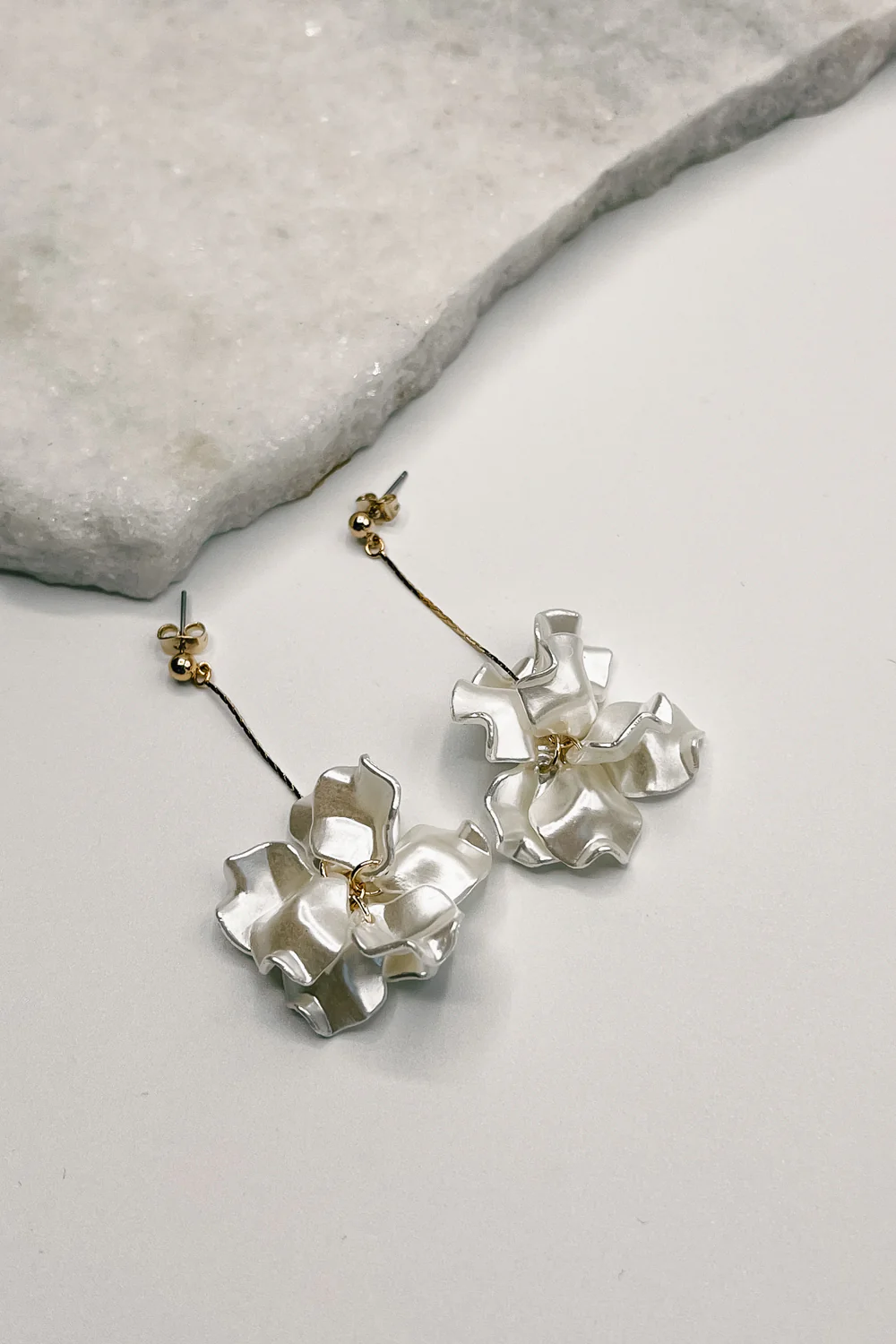 Elle White and Gold Dipped Flower Earrings