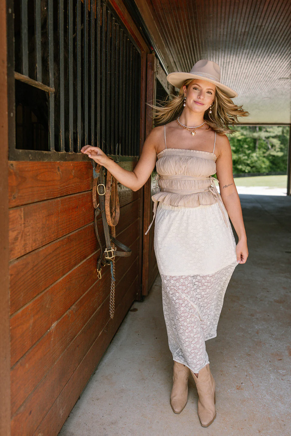Ellie Cream Lace Midi Skirt - Image 2