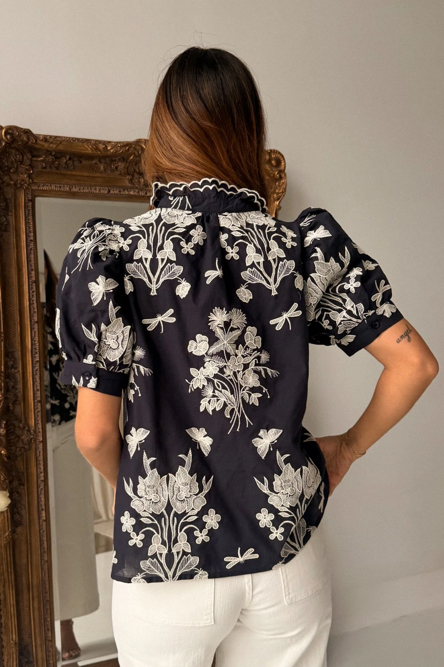 Ellora Navy & White Floral Puff Sleeve Top - Image 4