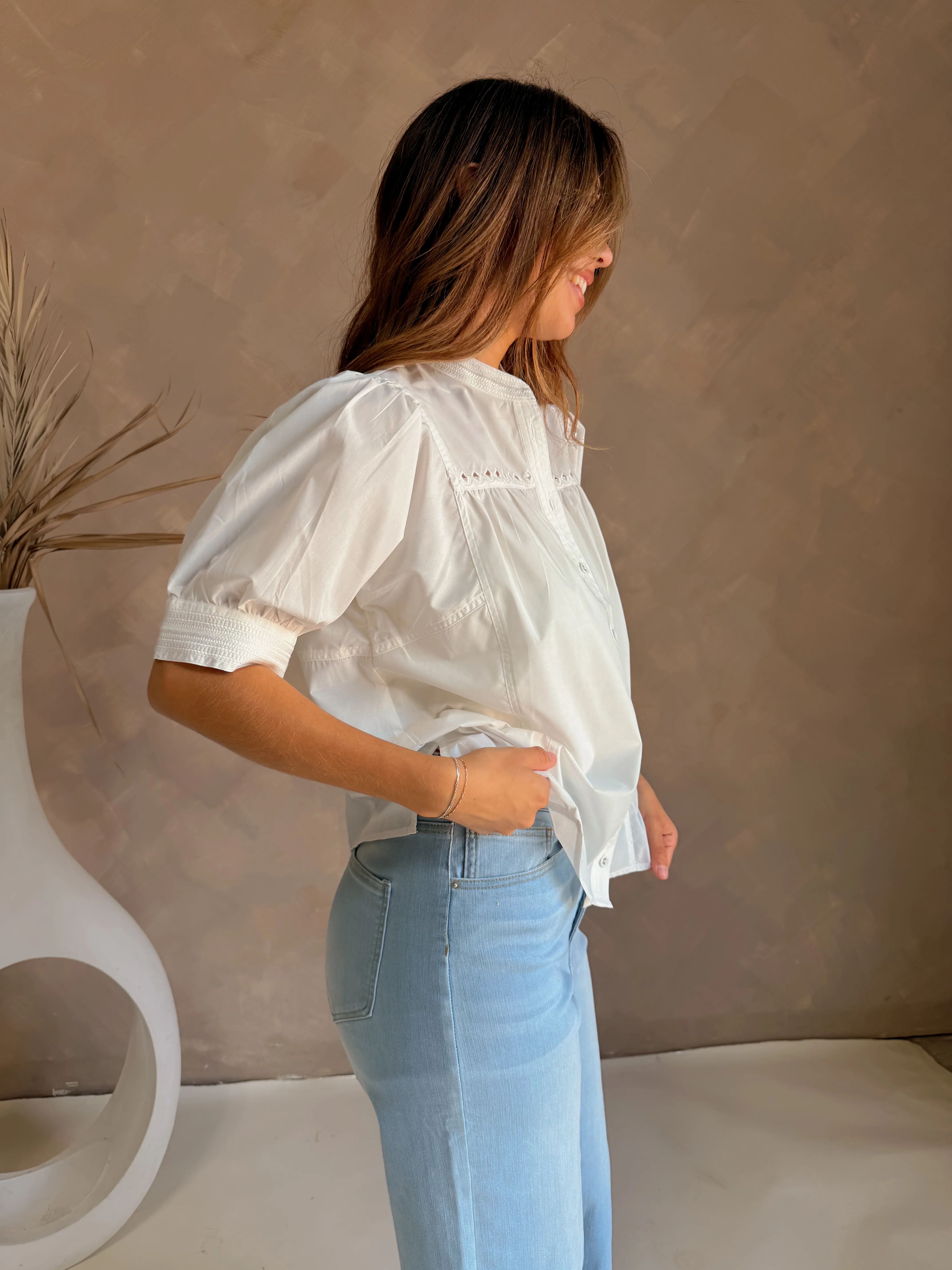 Emelie White Puff Sleeve Top - Image 3