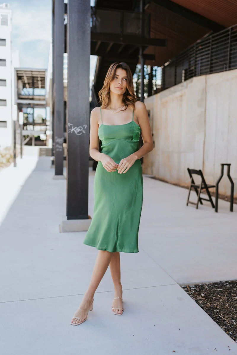 Emerald Dreams Midi Dress - Image 2