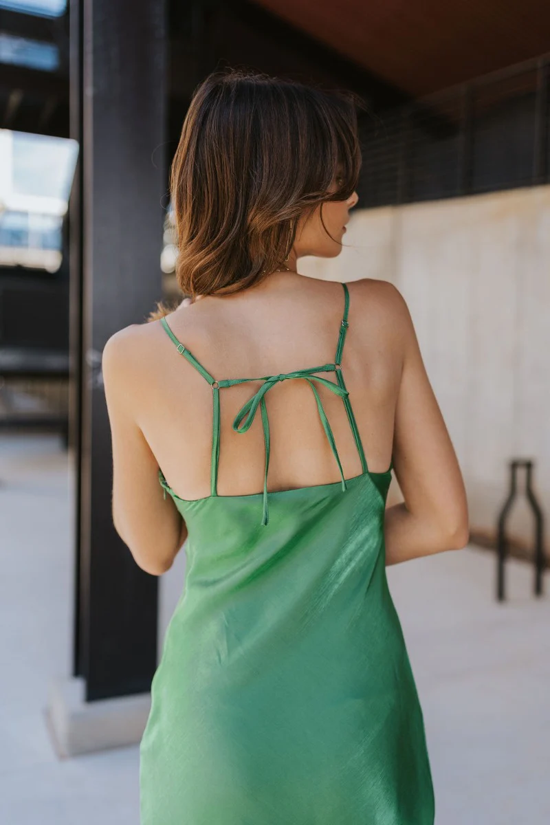Emerald Dreams Midi Dress - Image 4