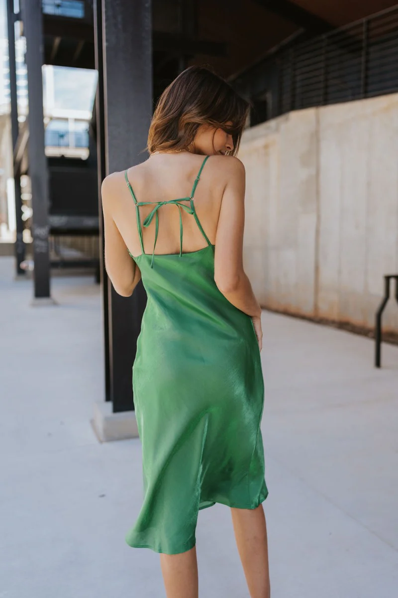 Emerald Dreams Midi Dress - Image 5