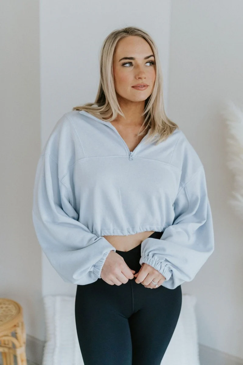 Emerson Quarter-Zip Pullover in Blue