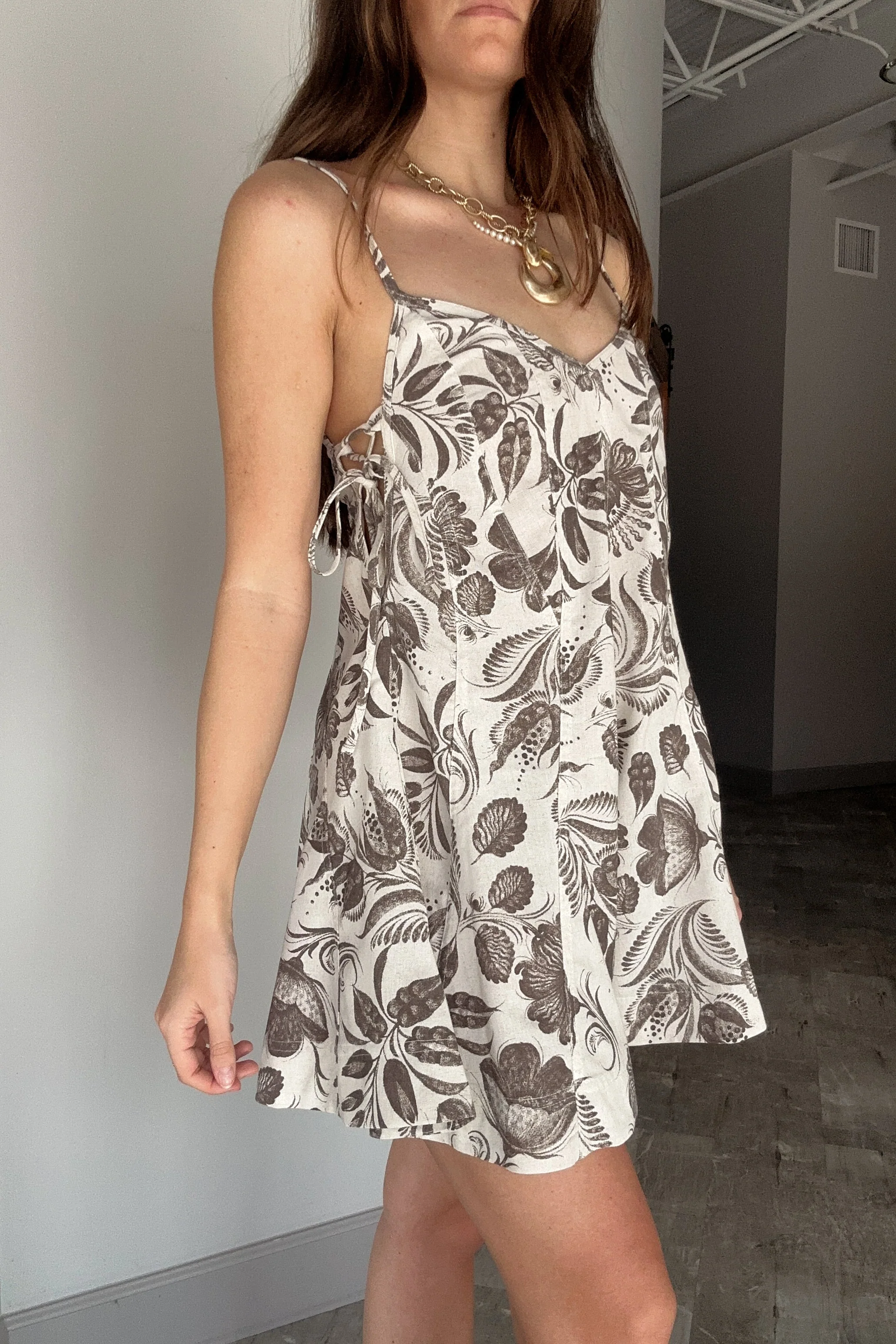 Esme Brown & Natural Linen Floral Mini Dress - Image 2