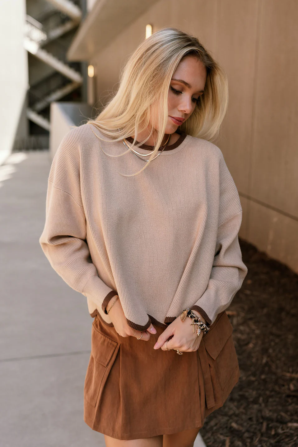 Everlee Mocha & Dark Brown Scallop Sweater - Image 2