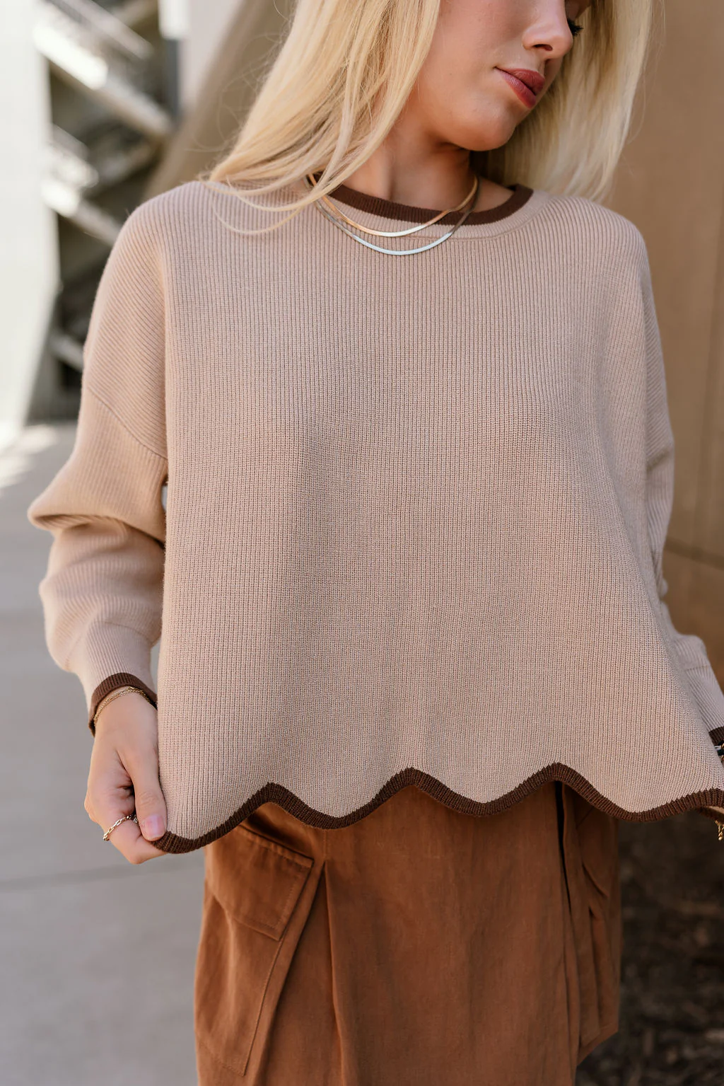Everlee Mocha & Dark Brown Scallop Sweater - Image 3