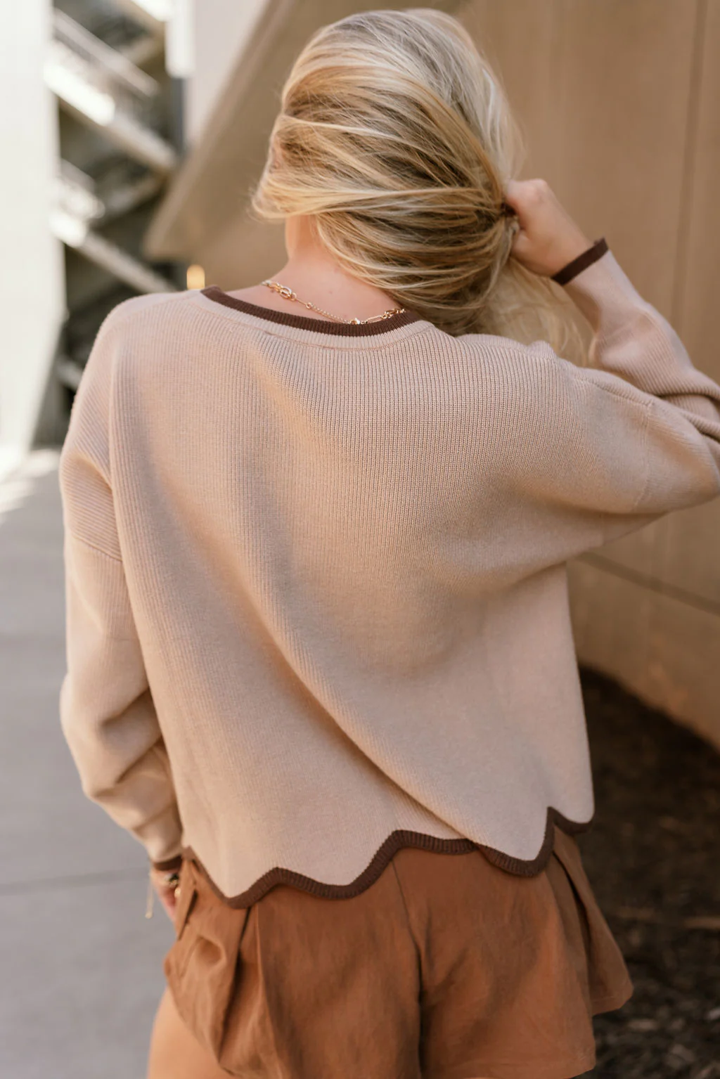 Everlee Mocha & Dark Brown Scallop Sweater - Image 4
