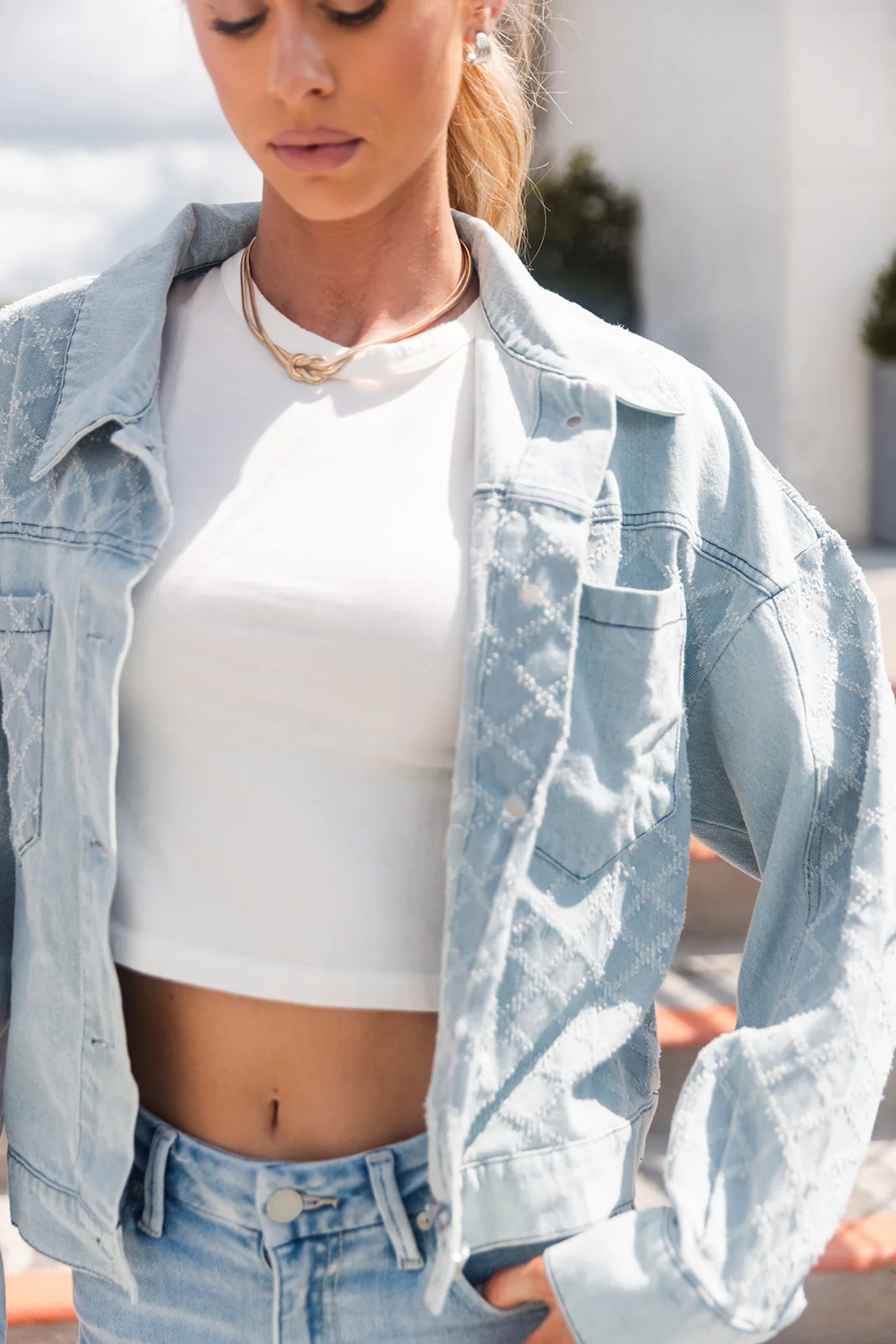 Everleigh Light Wash Denim Jacket - Image 3