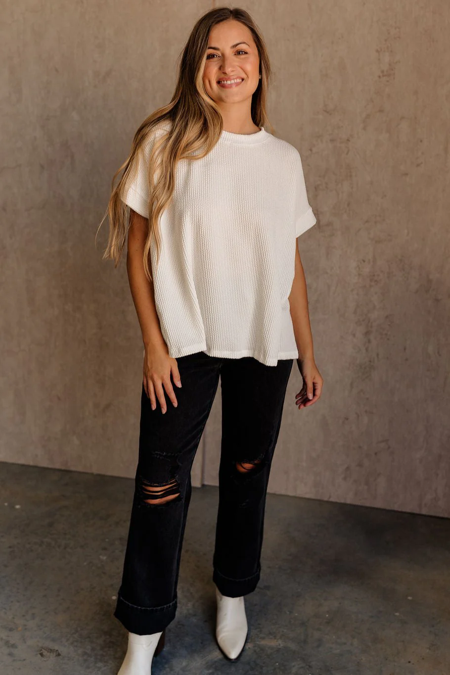 Everly Off White Ribbed Short Sleeve Top - Image 3
