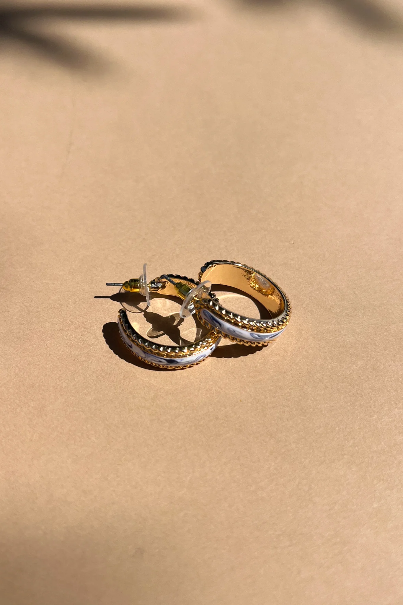 Everly White & Blue Swirl Gold Hoop Earring