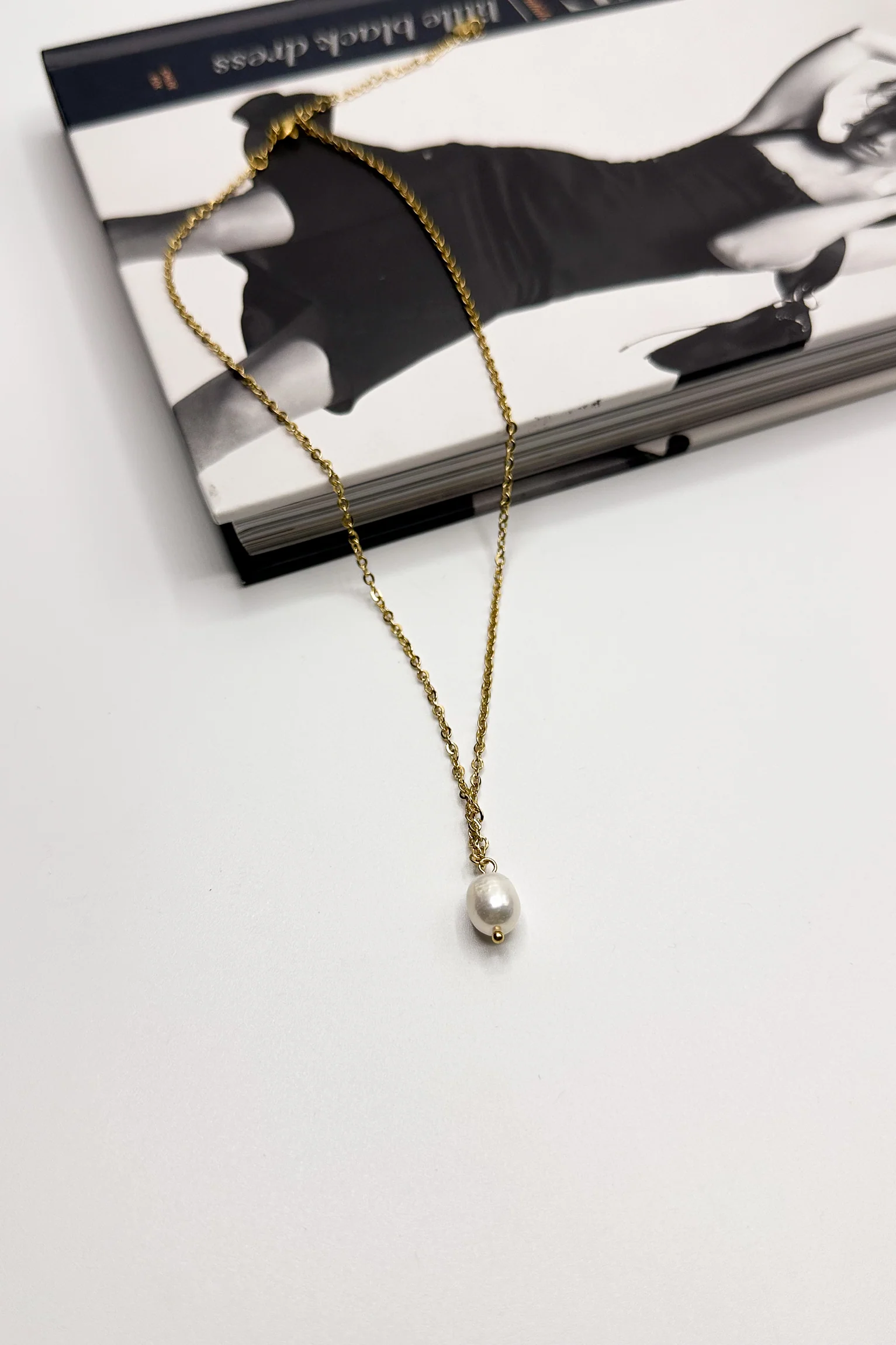 Faith Gold Chain & Pearl Necklace