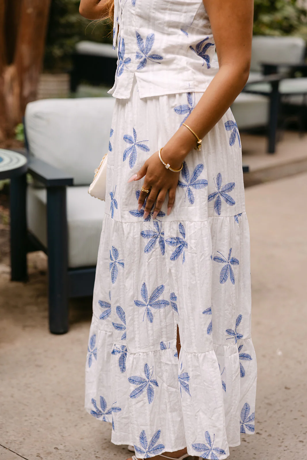 Felicity White & Blue Leaf Maxi Skirt - Image 7