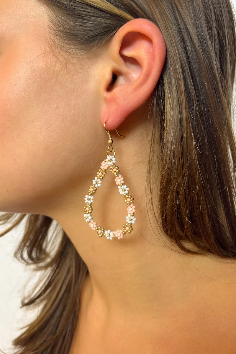 Flower Power Earrings in Ivory