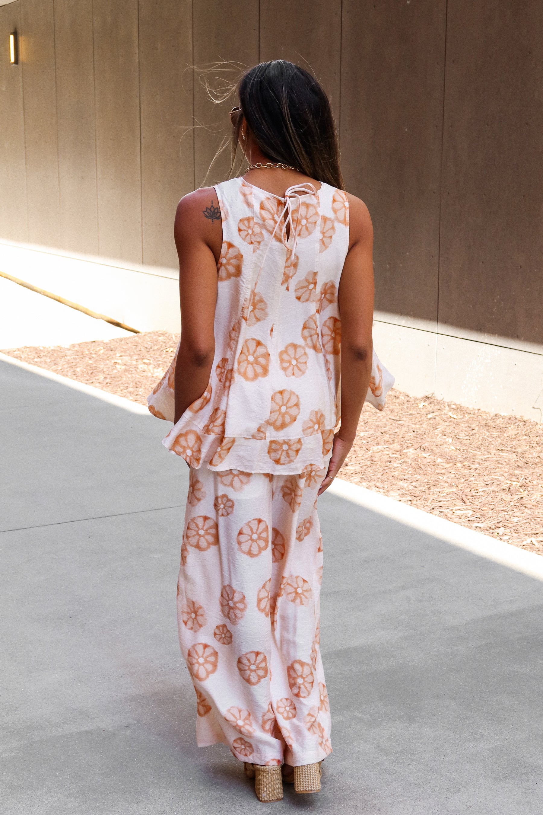 Gianna Cream & Orange Floral Tank Top - Image 7