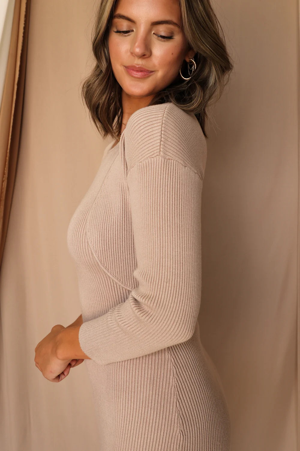 Ginny Mocha Cropped Shrug Cardigan - Image 4