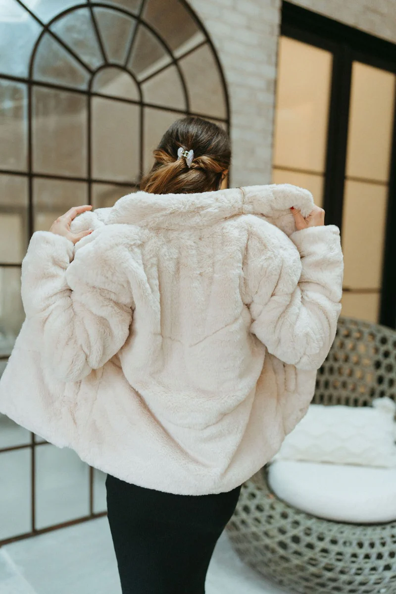 Glamorous Life Faux Fur Jacket - Image 5