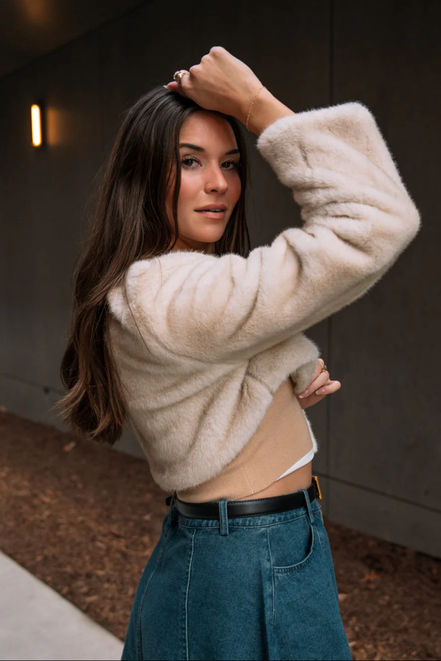 Gloria Ivory Faux Fur Cropped Jacket - Image 3